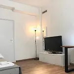 PUGLiA CHiC Camera privata con bagni condivisi