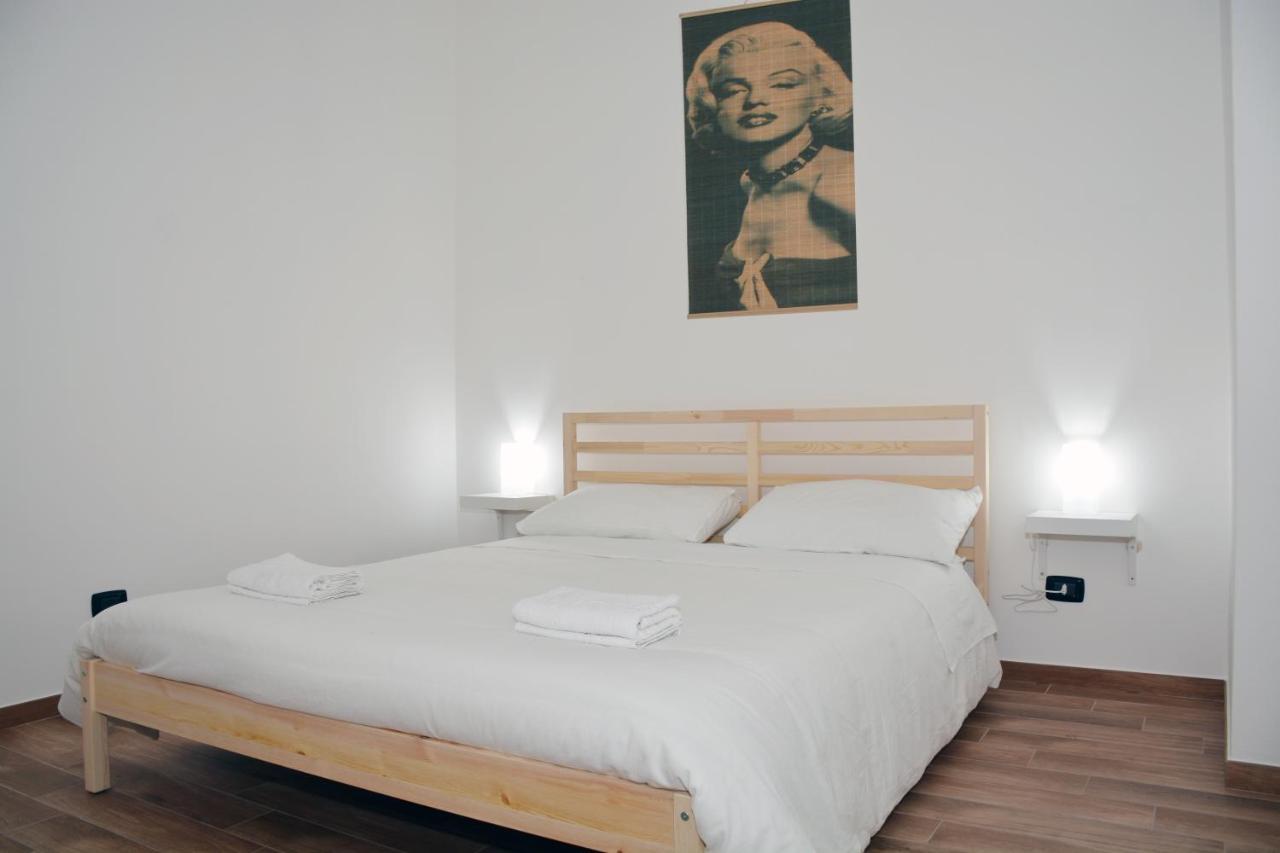 Puglia Chic Privata Con Bagni Condivisi Bari